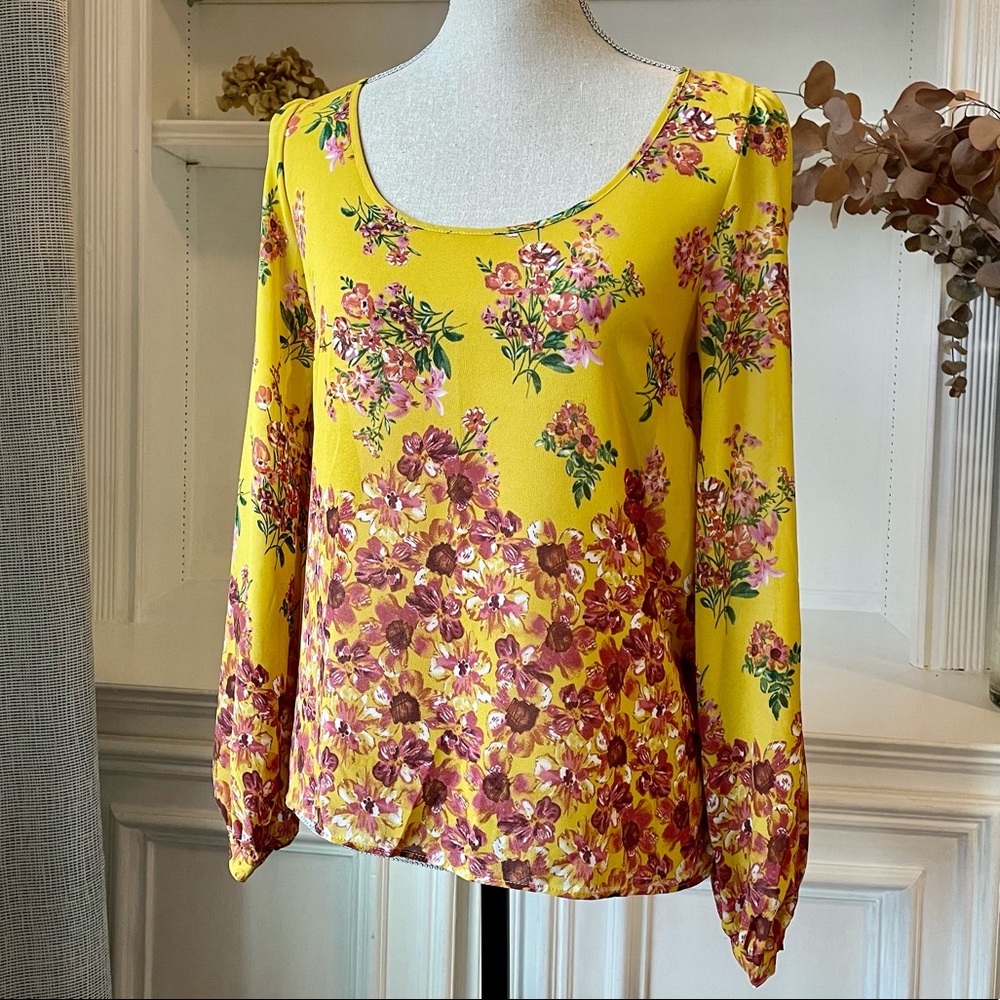 Love21 Floral Long Sleeves Blouse XS